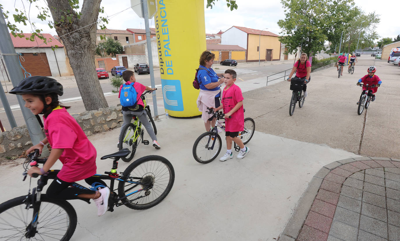 Puzzles y kilómetros solidarios en Paredes de Nava