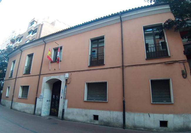 Edificio de la calle Santuario, 6 que fue la sede de la 7ª Región del Somatén.