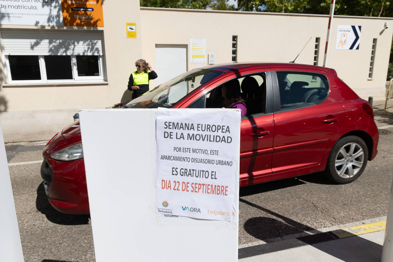 Imágenes del centro de Valladolid en el Día Sin Coche