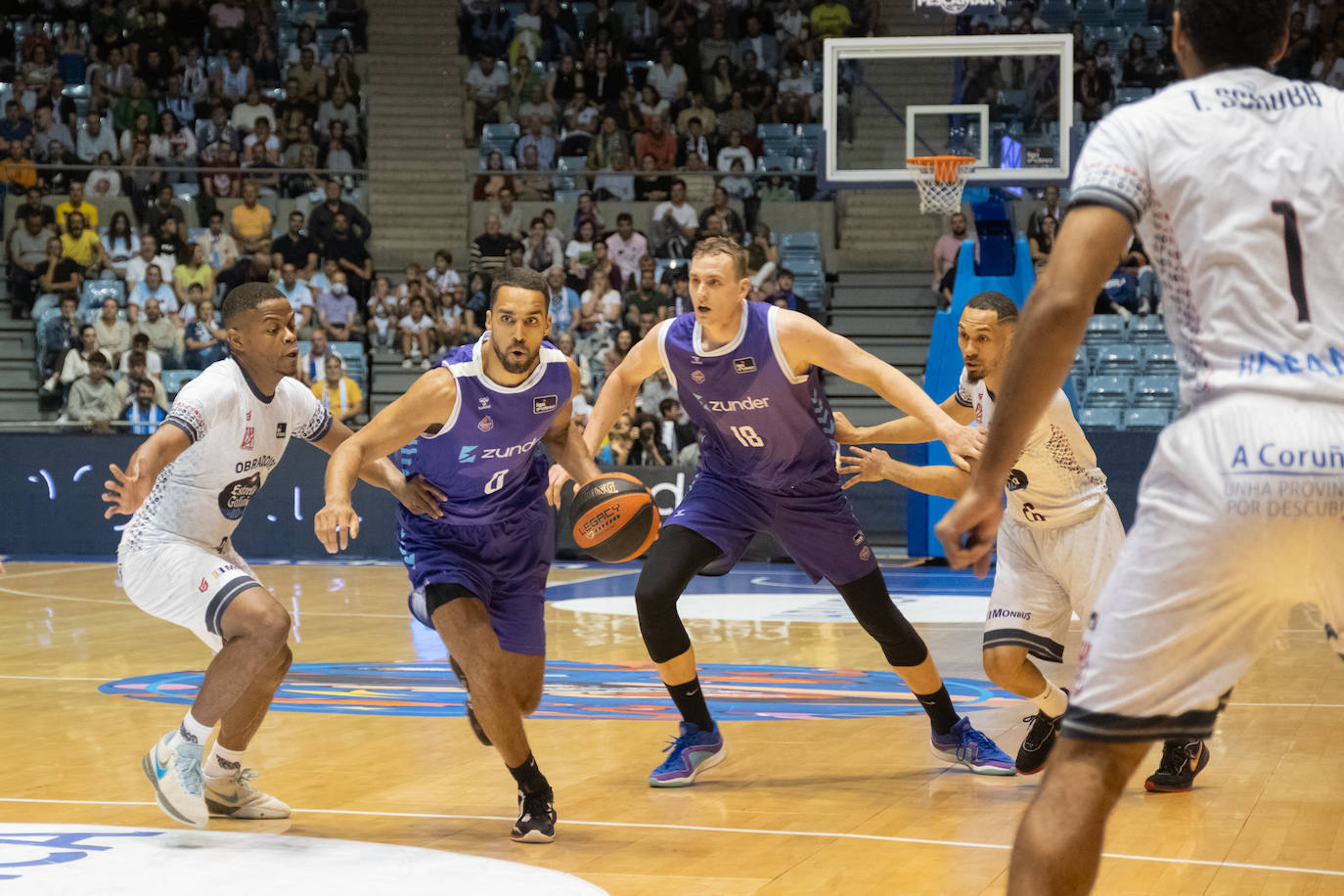 Duro estreno para el Zunder en ACB