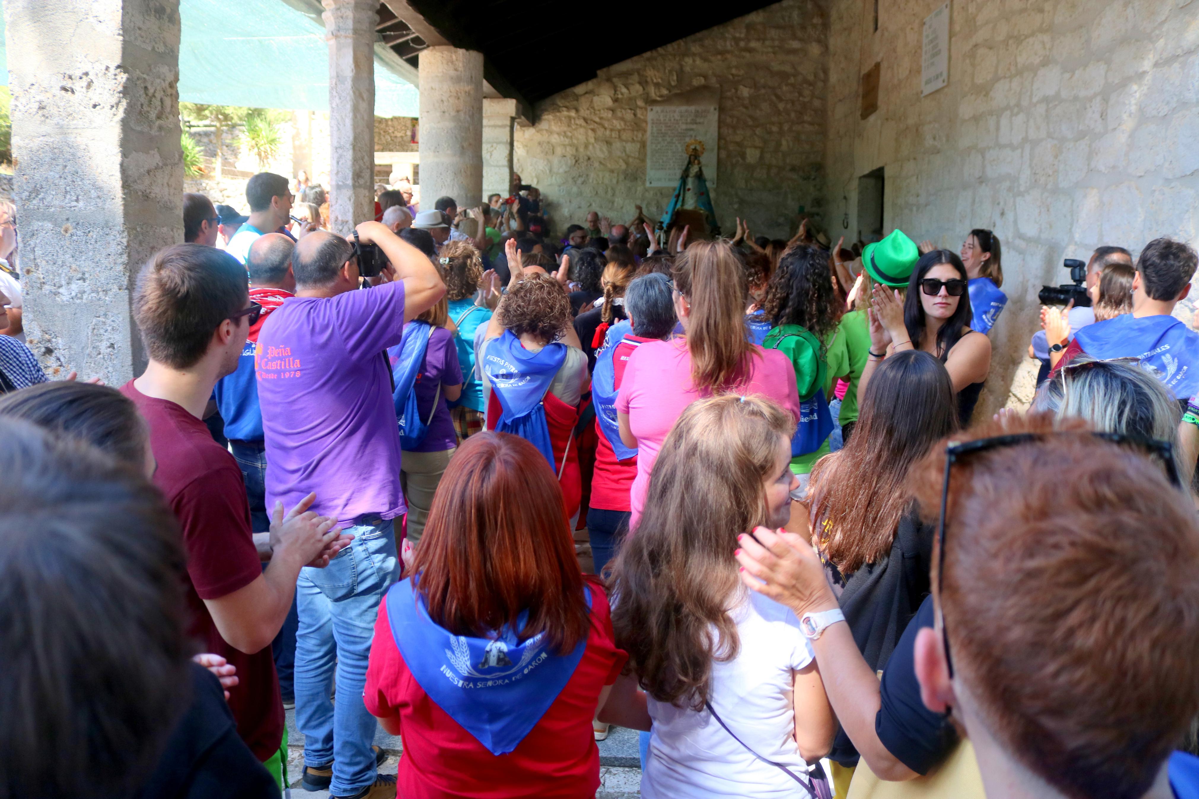 Antigüedad se rinde a la Virgen de Garón