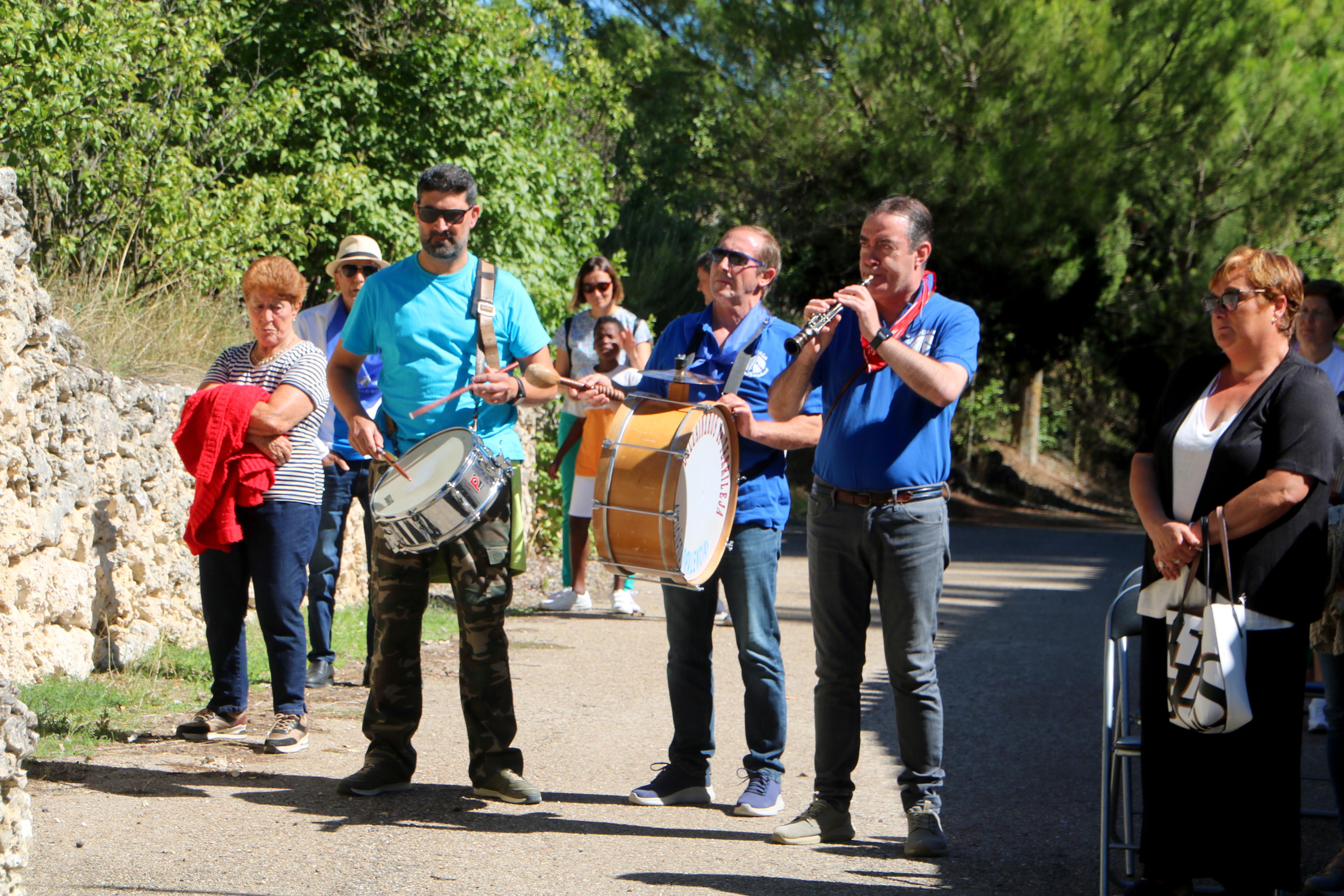 Antigüedad se rinde a la Virgen de Garón