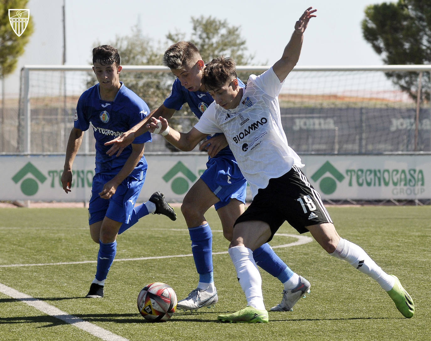 El empate entre el Getafe B y la Segoviana, en imágenes