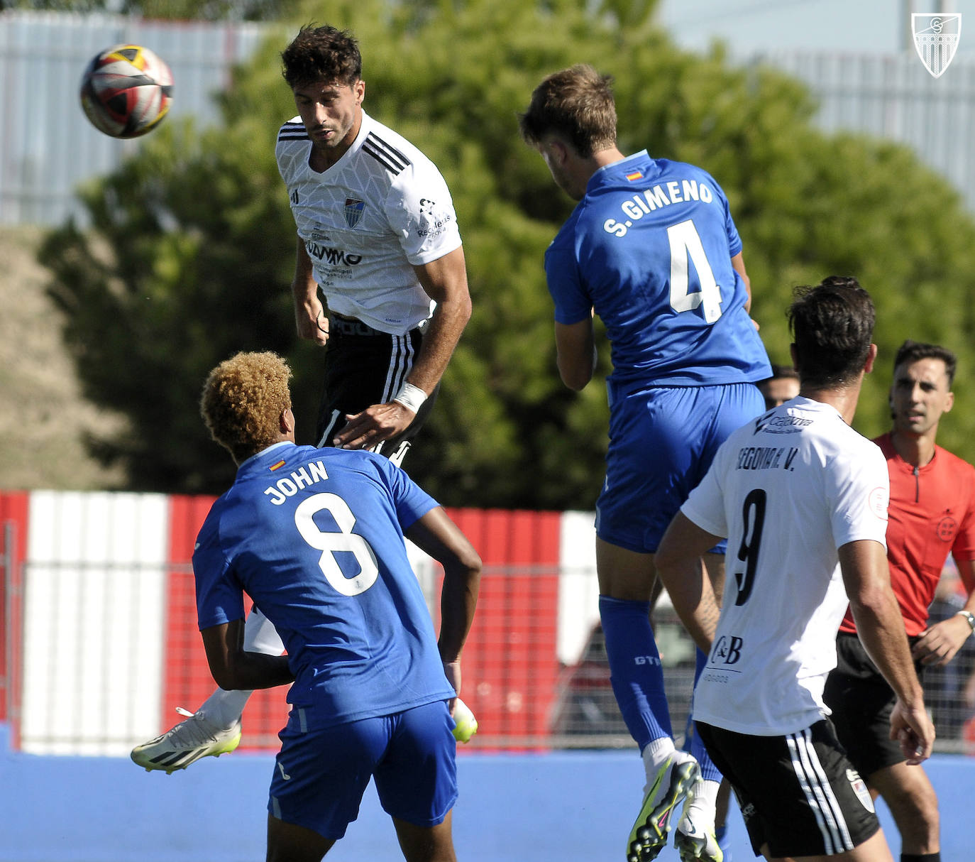 El empate entre el Getafe B y la Segoviana, en imágenes