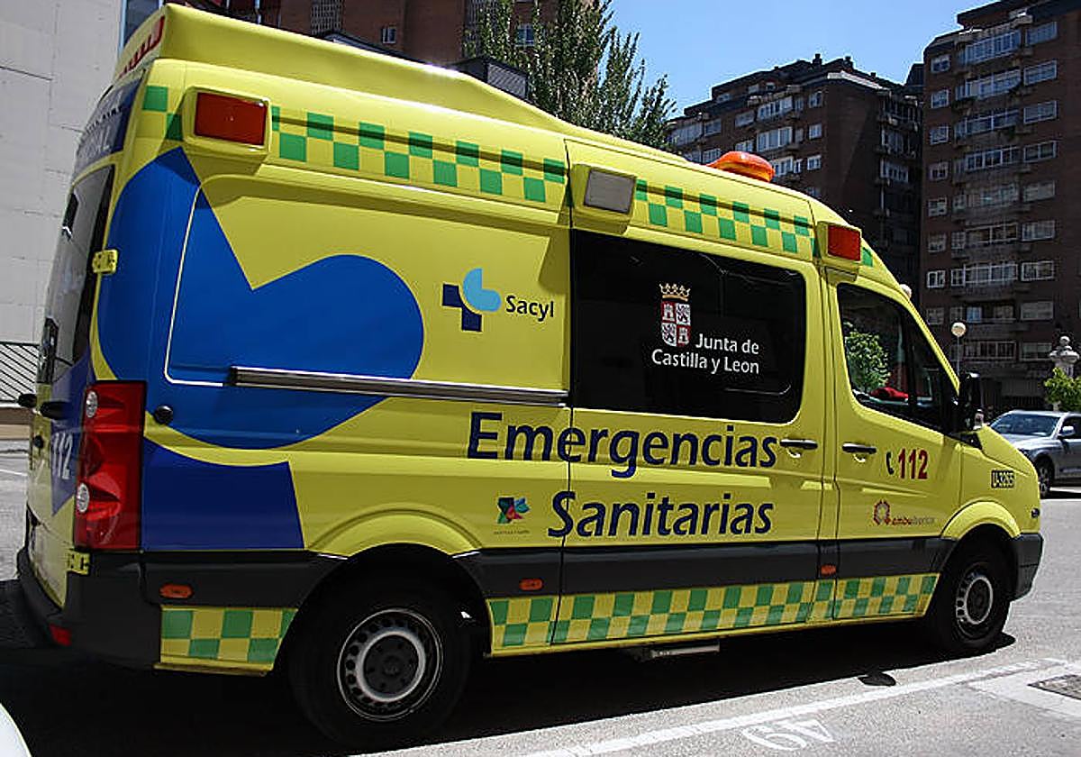 Heridos dos peatones, uno de ellos de tres años, al ser arrollados por una moto