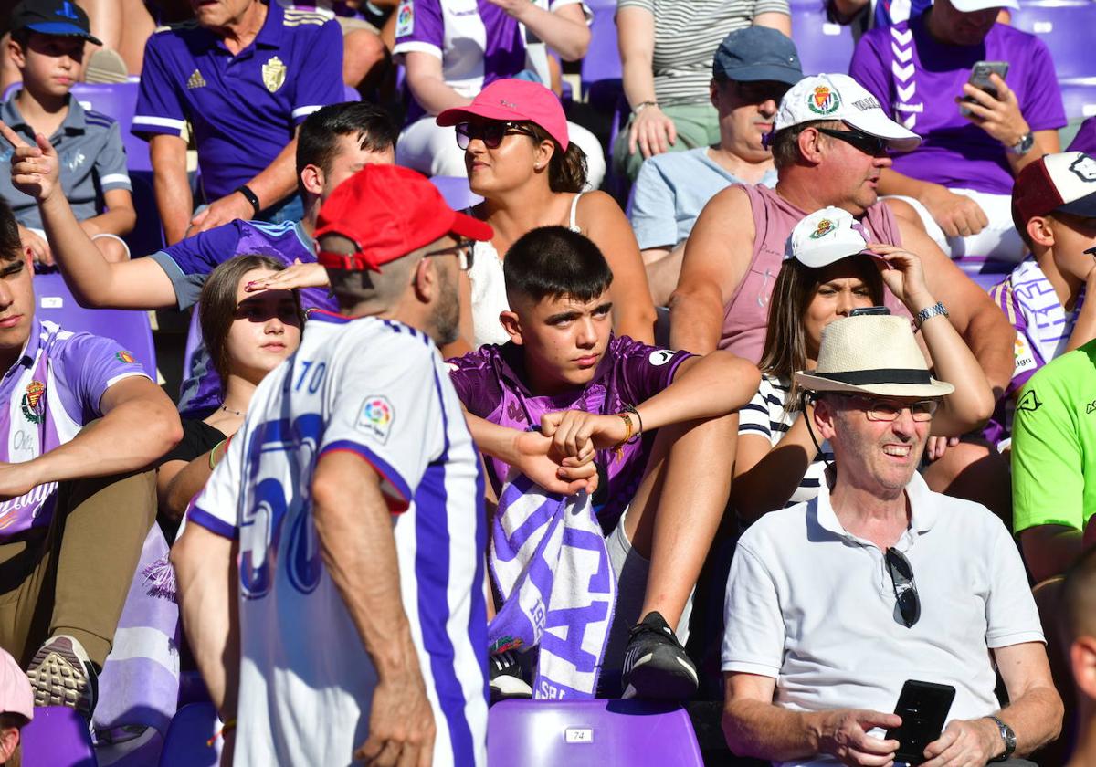 Búscate en la grada de Zorrilla (2/4)