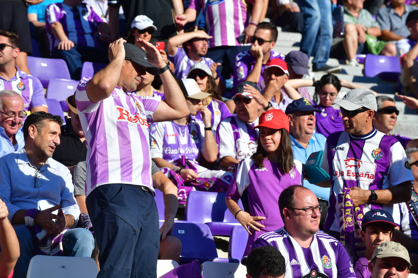 Búscate en la grada de Zorrilla (3/4)