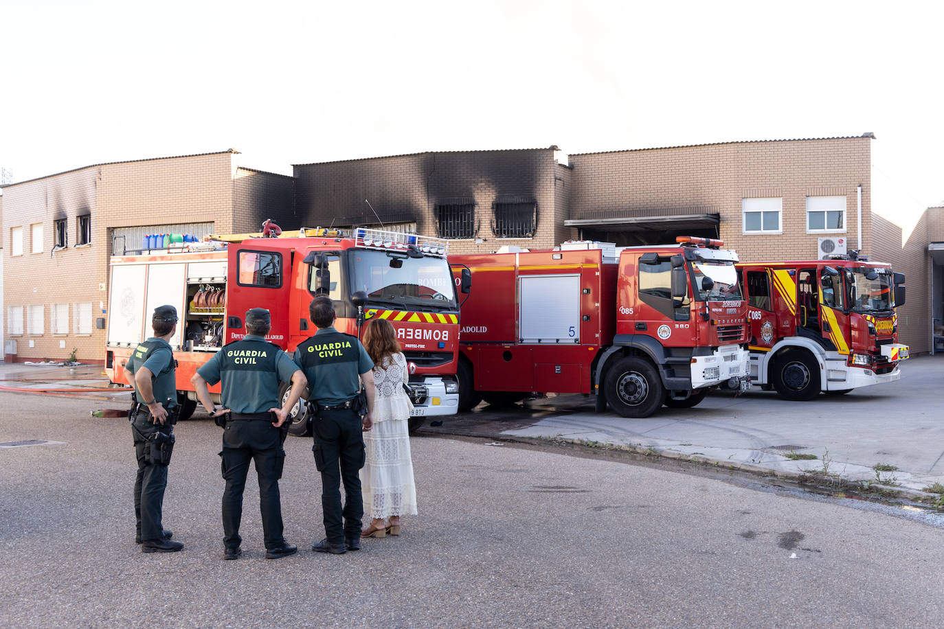 Incendio en tres naves de Santovenia de Pisuerga