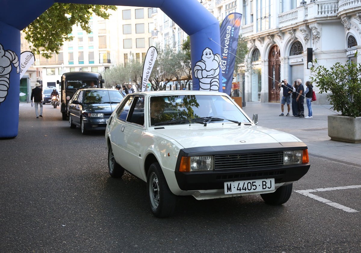 Galería de fotos | Llegada de los participantes al Valladolid Motor Vintage 1/7