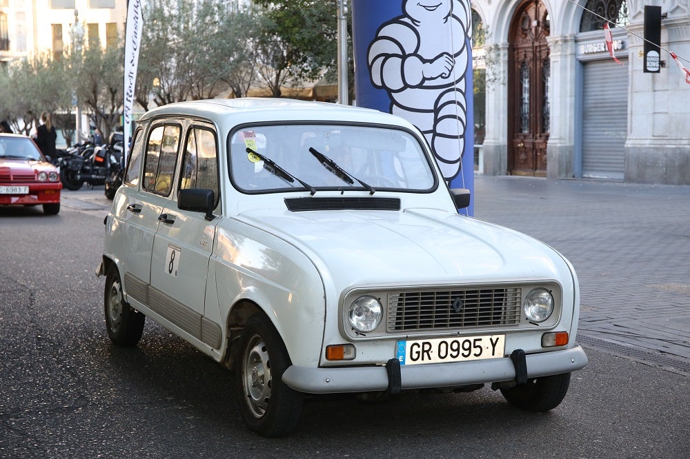 Galería de fotos | Llegada de los participantes al Valladolid Motor Vintage 2/7