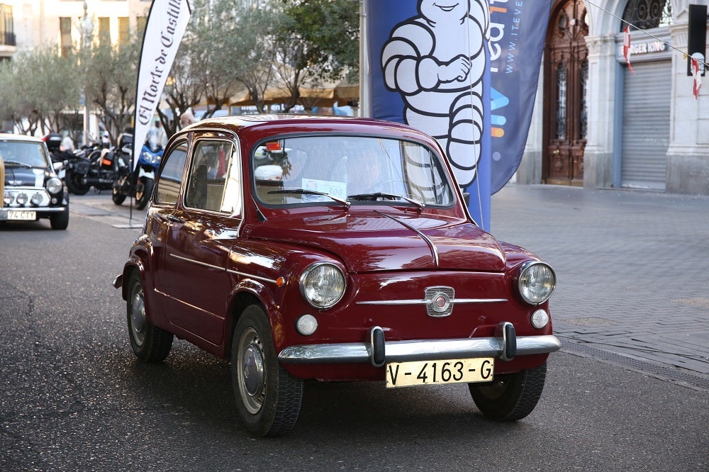 Galería de fotos | Llegada de los participantes al Valladolid Motor Vintage 2/7