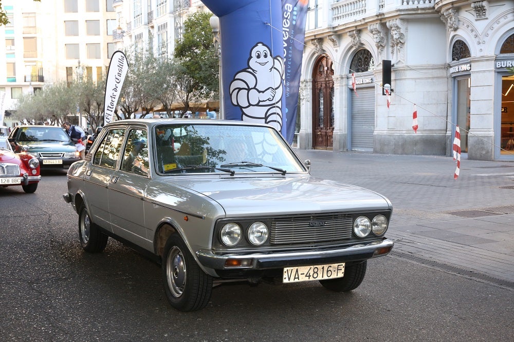 Galería de fotos | Llegada de los participantes al Valladolid Motor Vintage 2/7