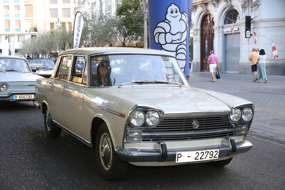 Galería de fotos | Llegada de los participantes al Valladolid Motor Vintage 2/7