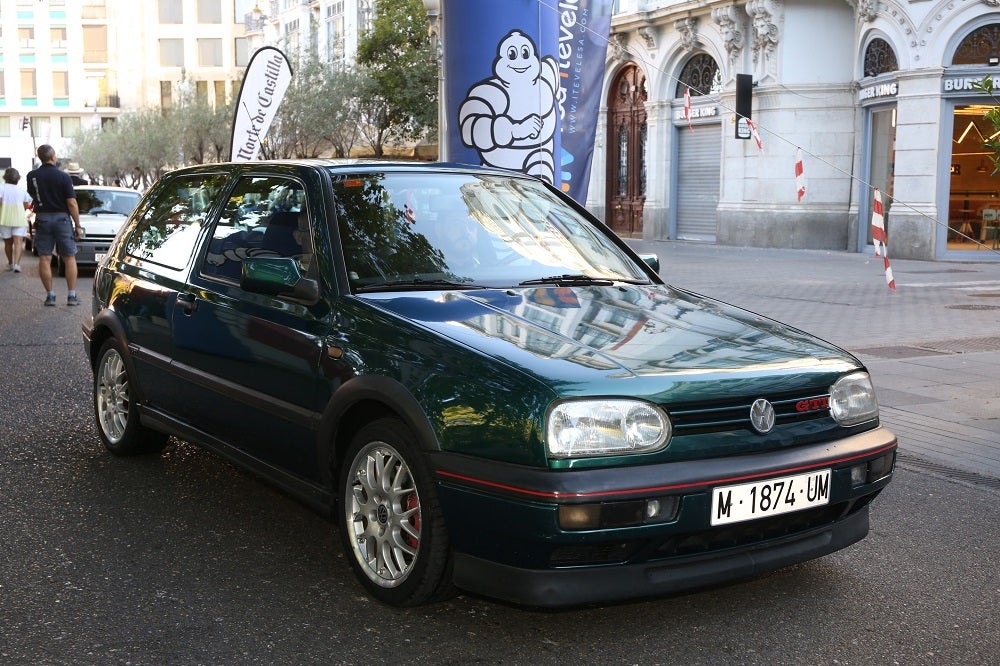 Galería de fotos | Llegada de los participantes al Valladolid Motor Vintage 2/7