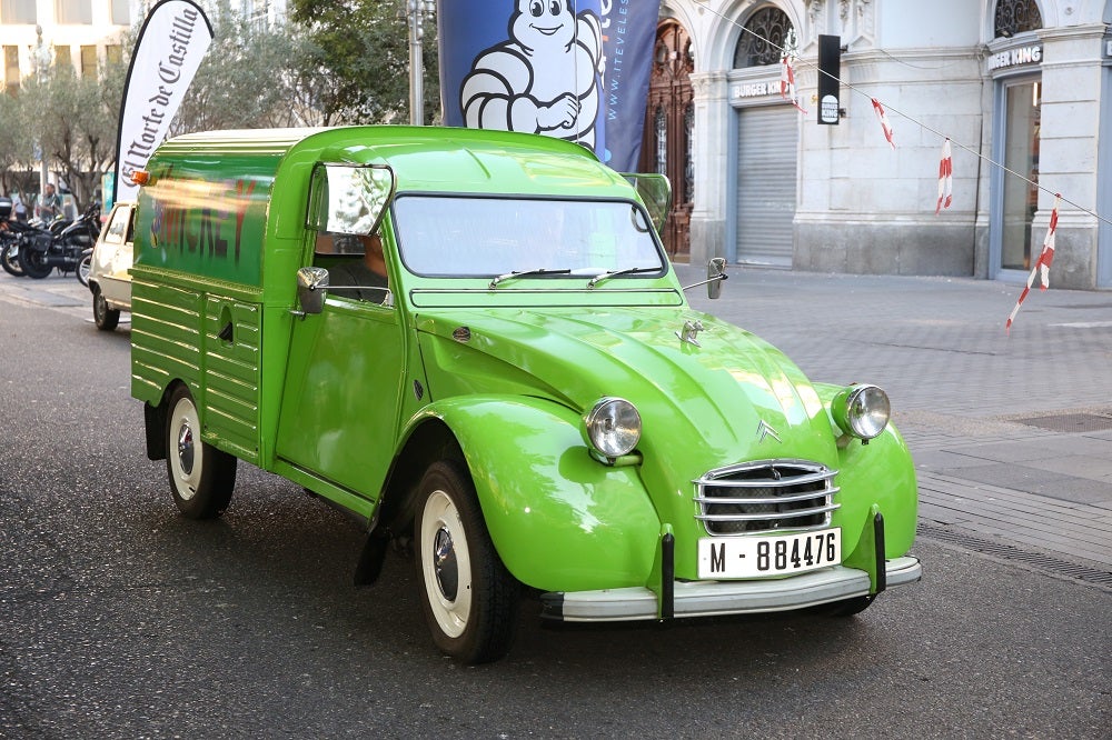 Galería de fotos | Llegada de los participantes al Valladolid Motor Vintage 3/7