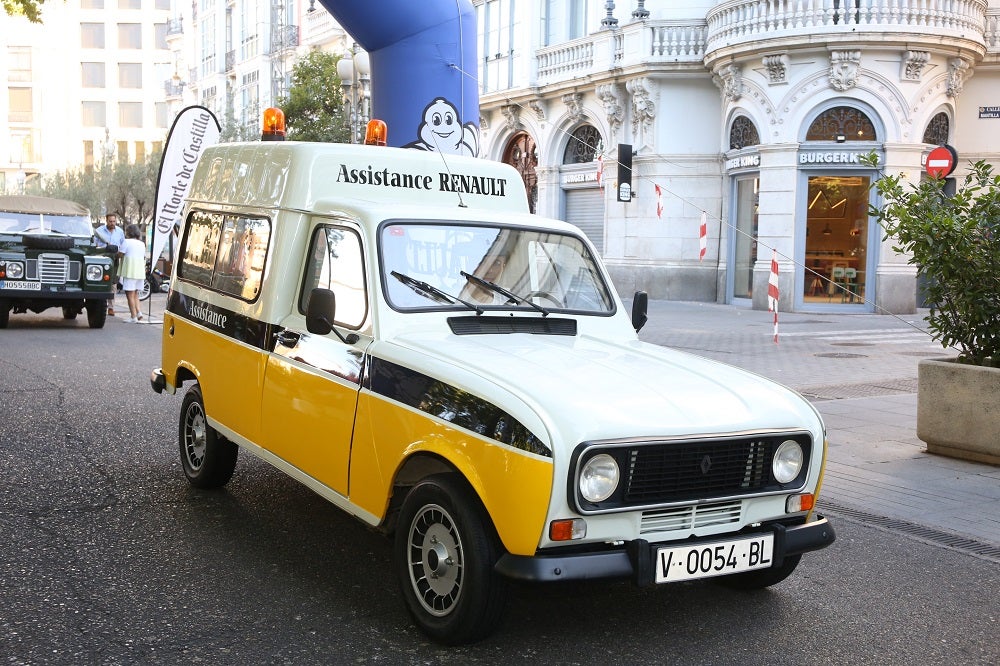 Galería de fotos | Llegada de los participantes al Valladolid Motor Vintage 4/7