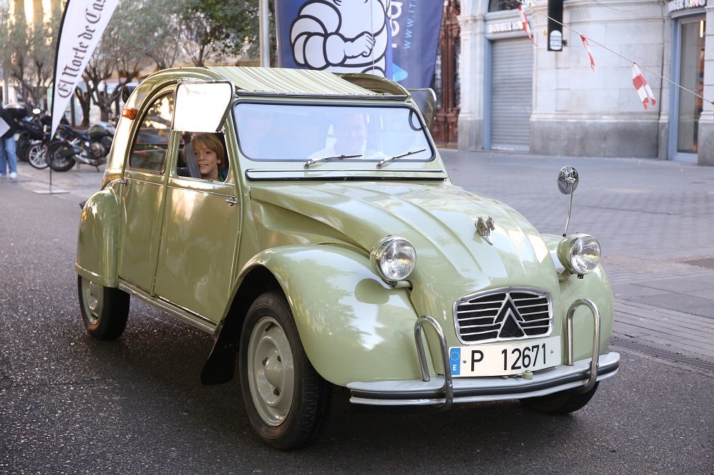 Galería de fotos | Llegada de los participantes al Valladolid Motor Vintage 5/7