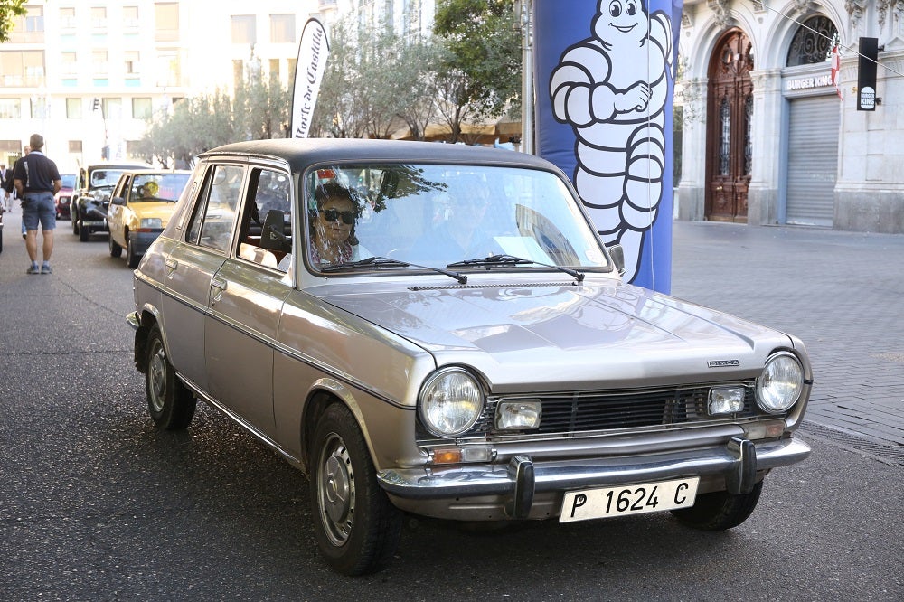 Galería de fotos | Llegada de los participantes al Valladolid Motor Vintage 5/7