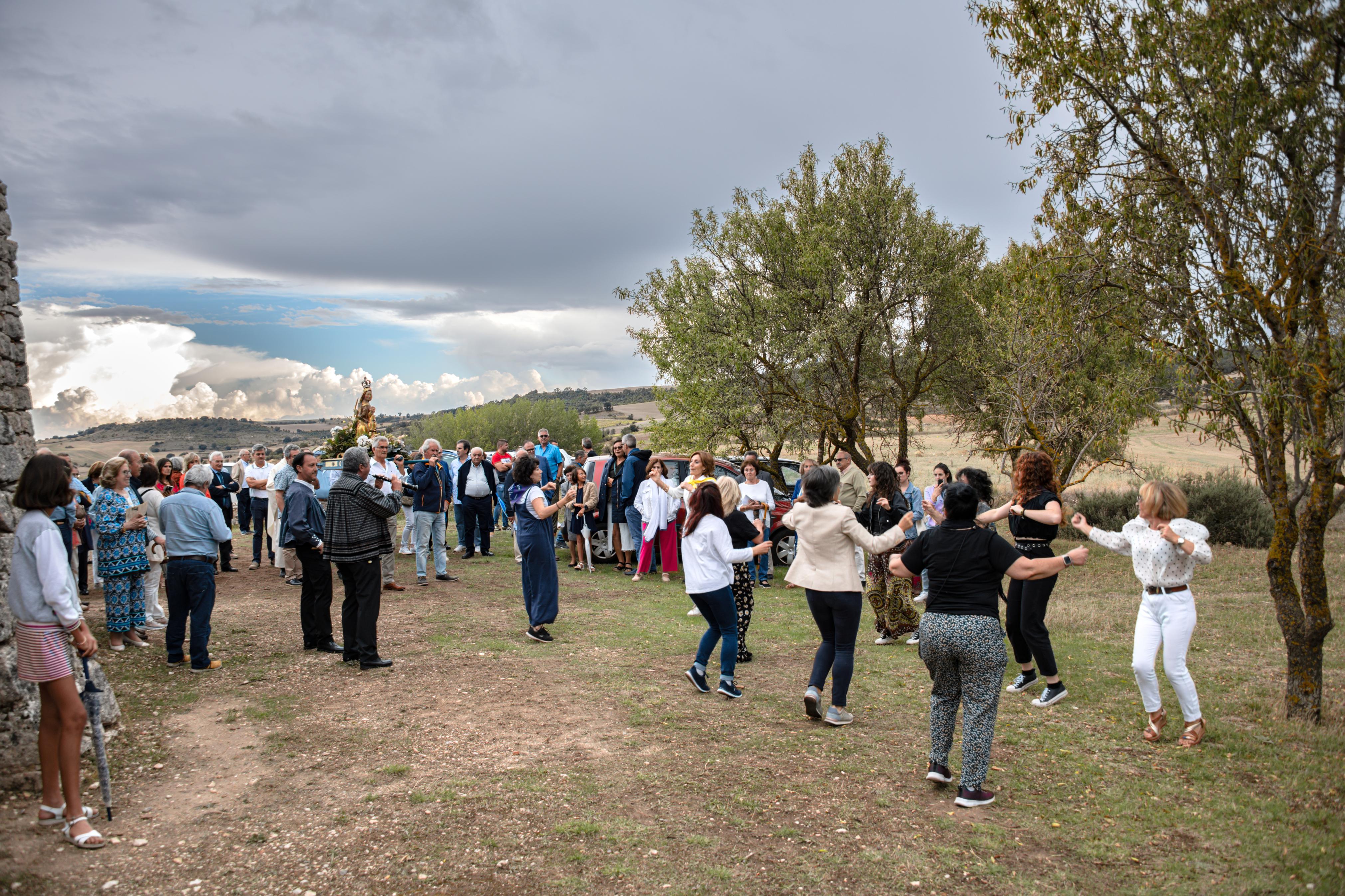 Valdecañas de Cerrato se rinde a la Virgen del Campo