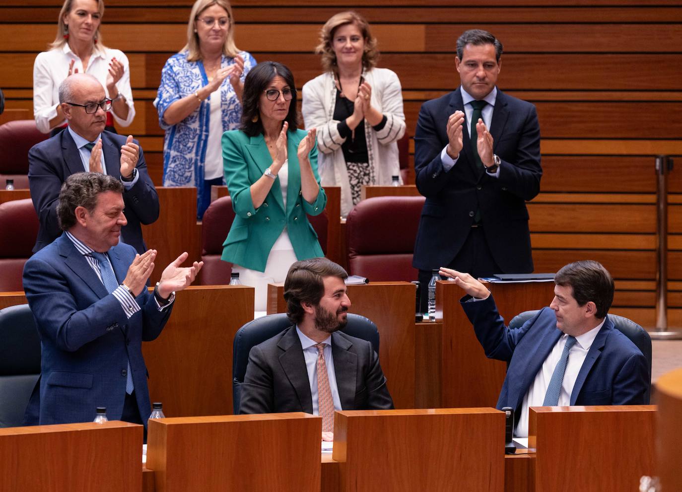 El pleno de las Cortes de Castilla y León, en imágenes