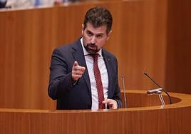 Luis Tudanca, durante el discurso.