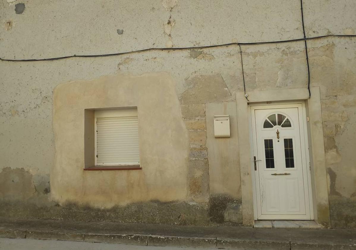Vivienda de la fallecida en Valverde de Campos.