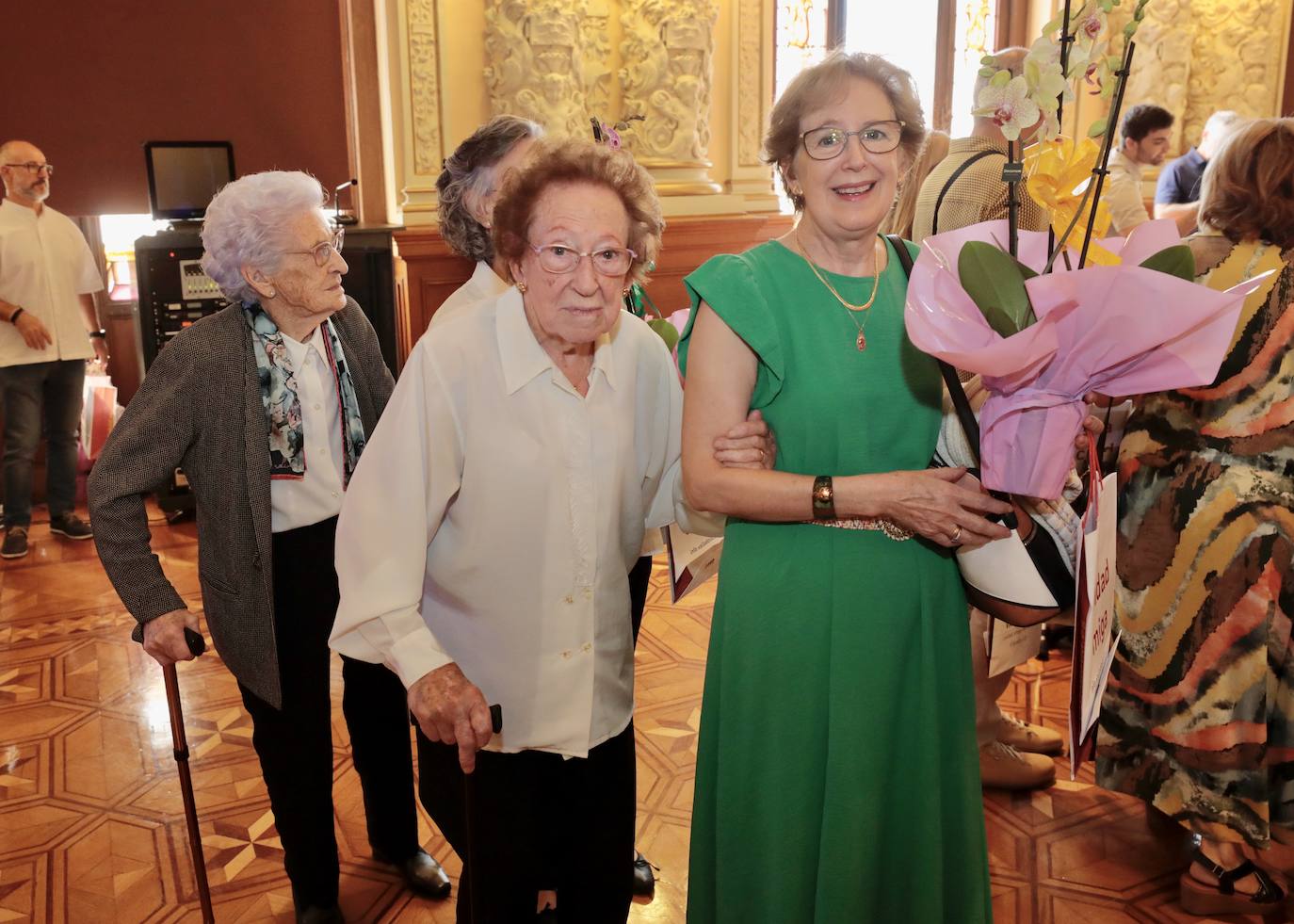 El acto homenaje por el Día de las Personas de Edad celebrado en el Ayuntamiento