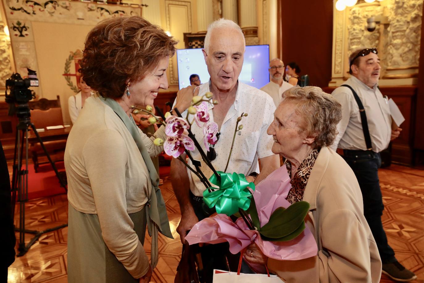 El acto homenaje por el Día de las Personas de Edad celebrado en el Ayuntamiento