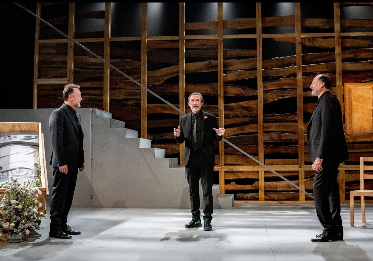 José Luis García Pérez, Ginés García Millán y Daniel Albaladejo en un momento de 'Amistad'.