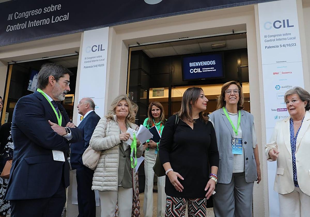 Representantes institucionales, en la presentación del congreso.