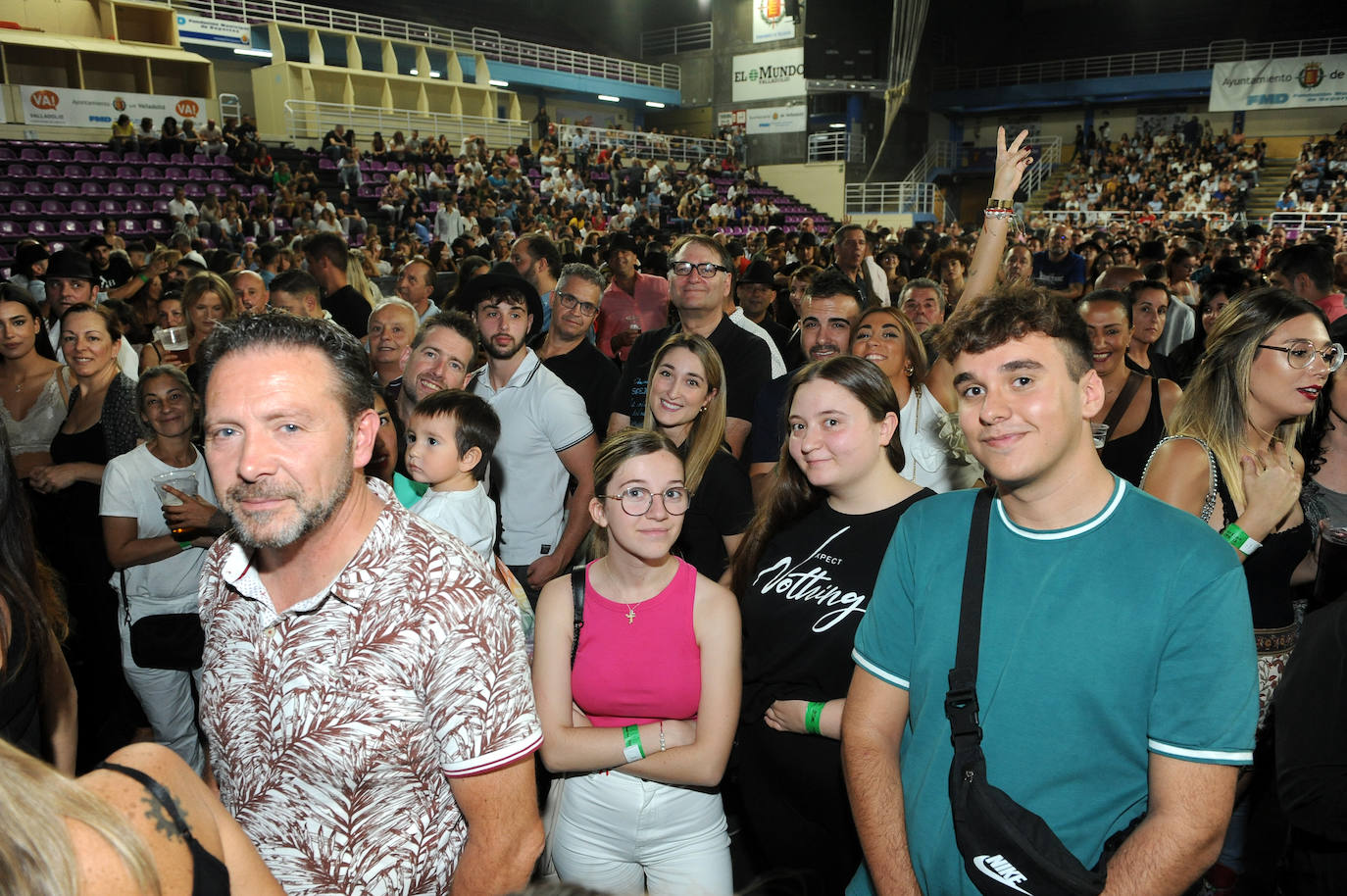 Las imágenes del concierto de El Barrio en Valladolid