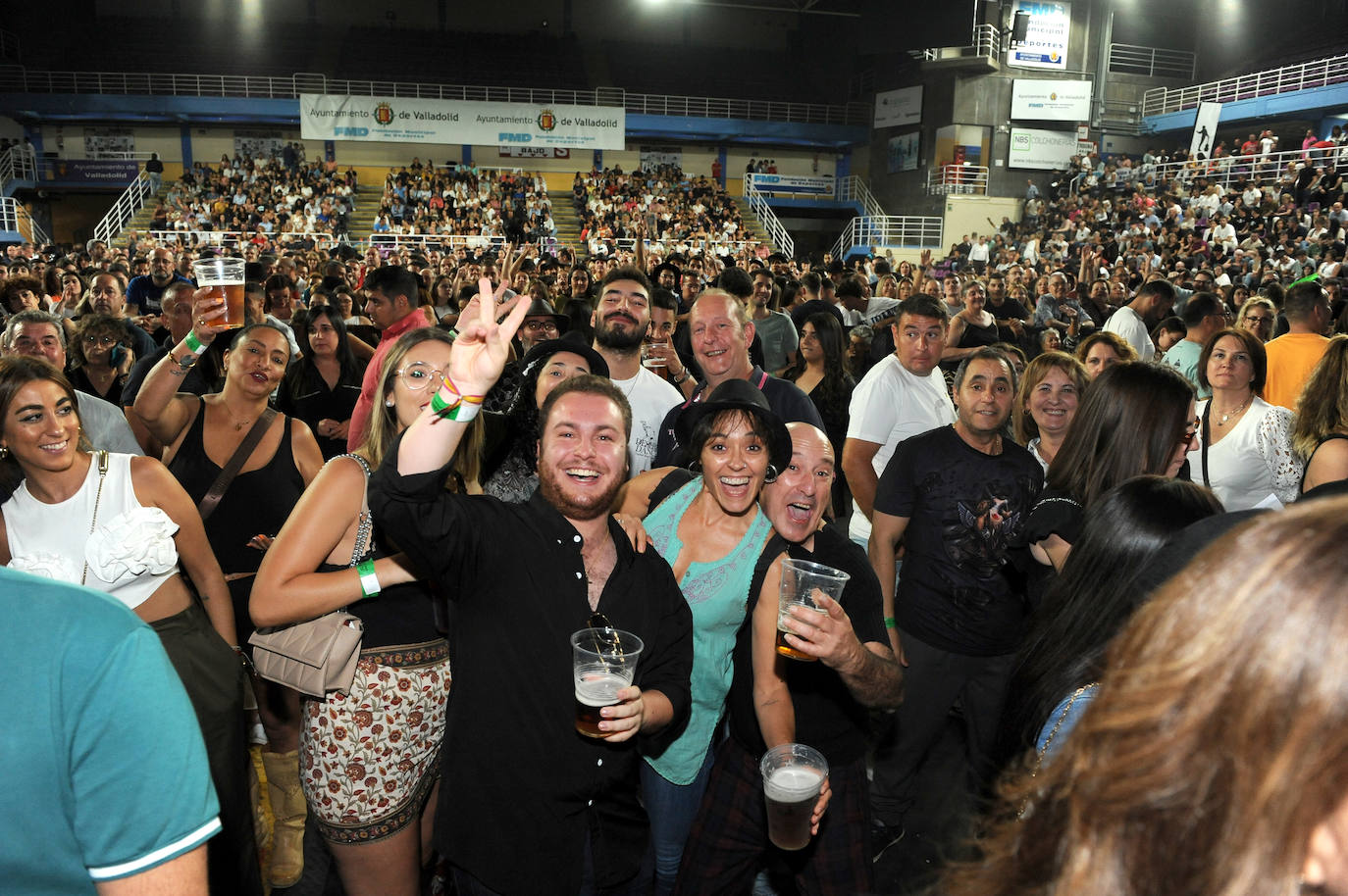 Las imágenes del concierto de El Barrio en Valladolid