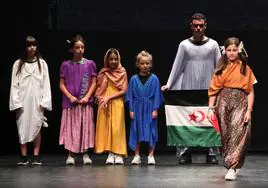 Desfile de moda benéfico a favor del pueblo saharaui