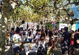 El grupo Jonás Molina Band durante su actuación en el Galán Fest.