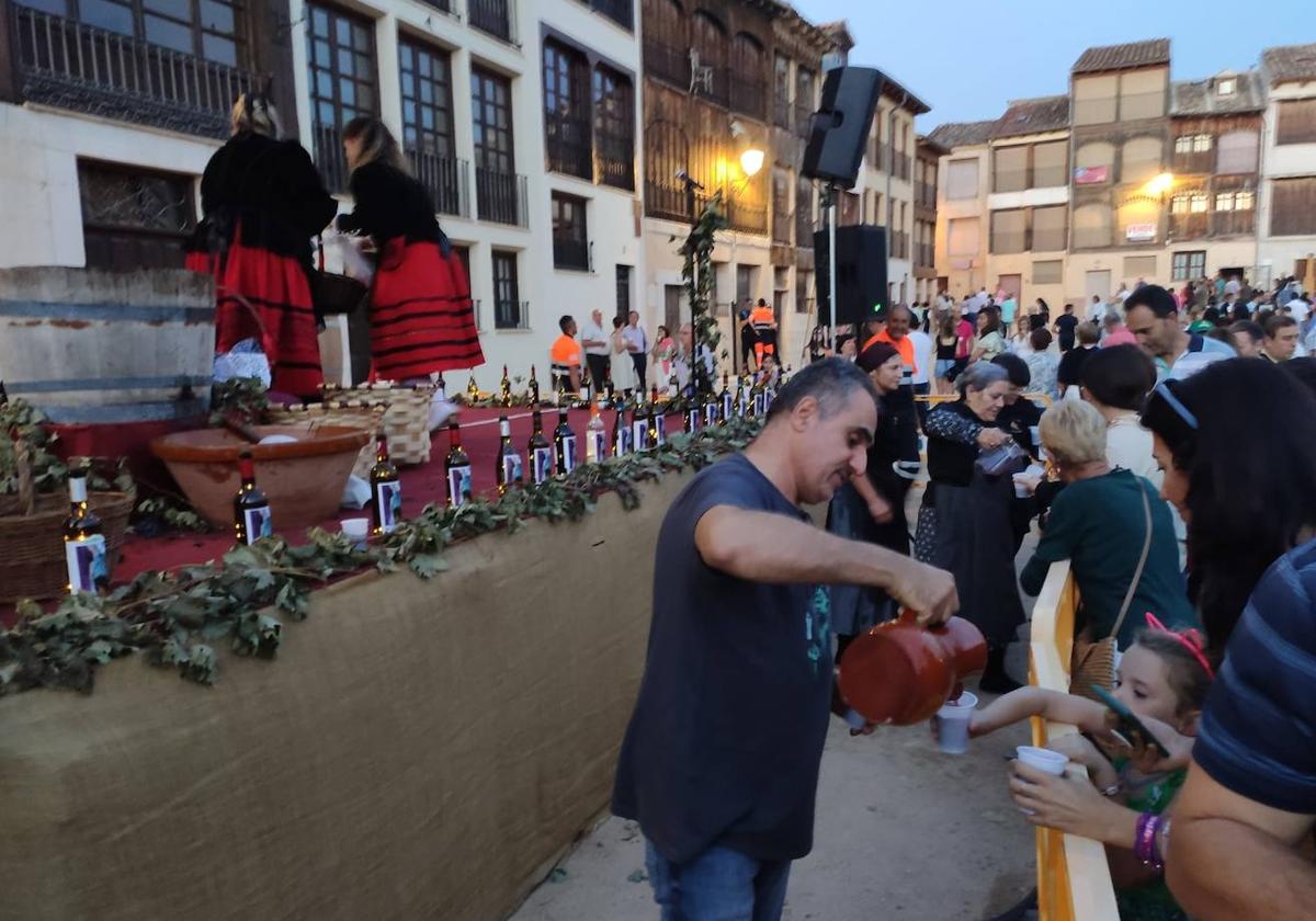Peñafiel y San Román de Hornija celebran sus fiestas de la vendimia