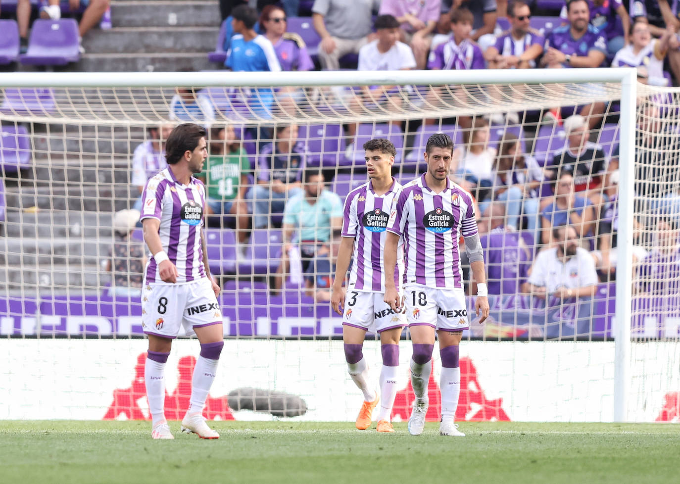 Las imágenes del partido entre el Real Valladolid y el Mirandés en Zorrilla (1/2)