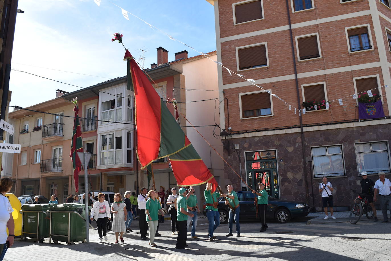 Cervera se tiñe de tradiciones en el Día de la Provincia