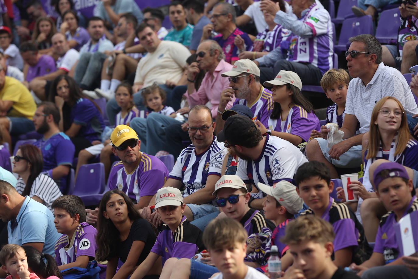 Búscate en la grada del José Zorrilla (4/4)