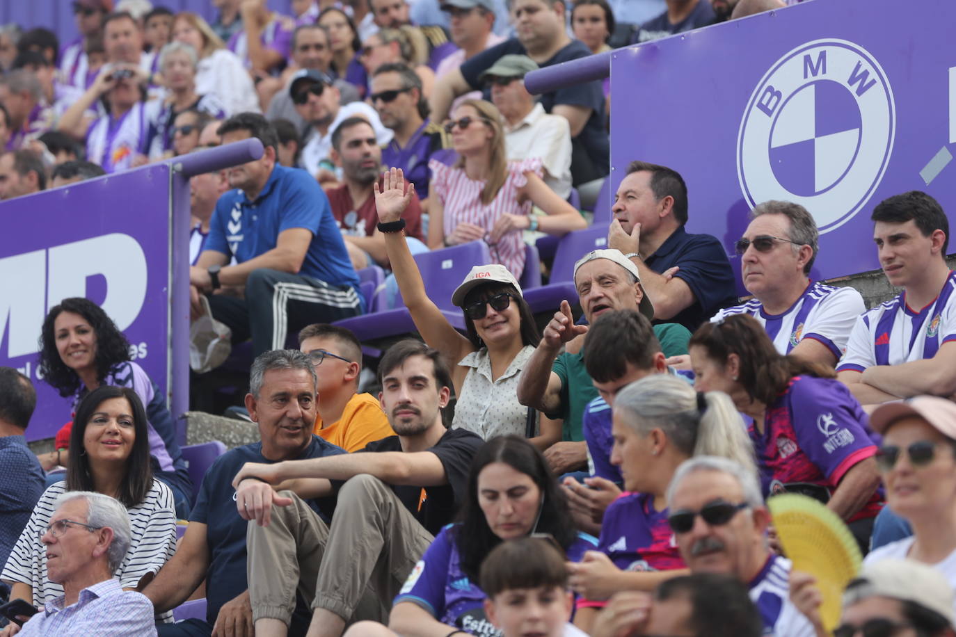 Búscate en la grada del José Zorrilla (3/4)