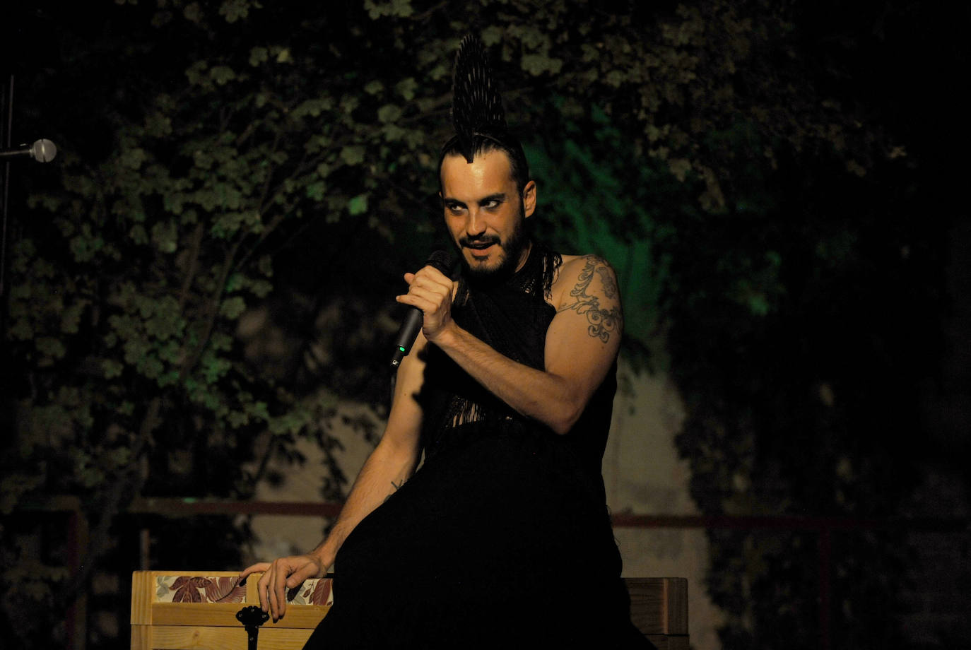 Así fue la actuación de El Trío Caracol en el Patio Corsario de Girón