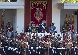 Los Reyes y la Princesa de Asturias presiden el desfile del 12 de octubre 'Día de la Fiesta Nacional'.