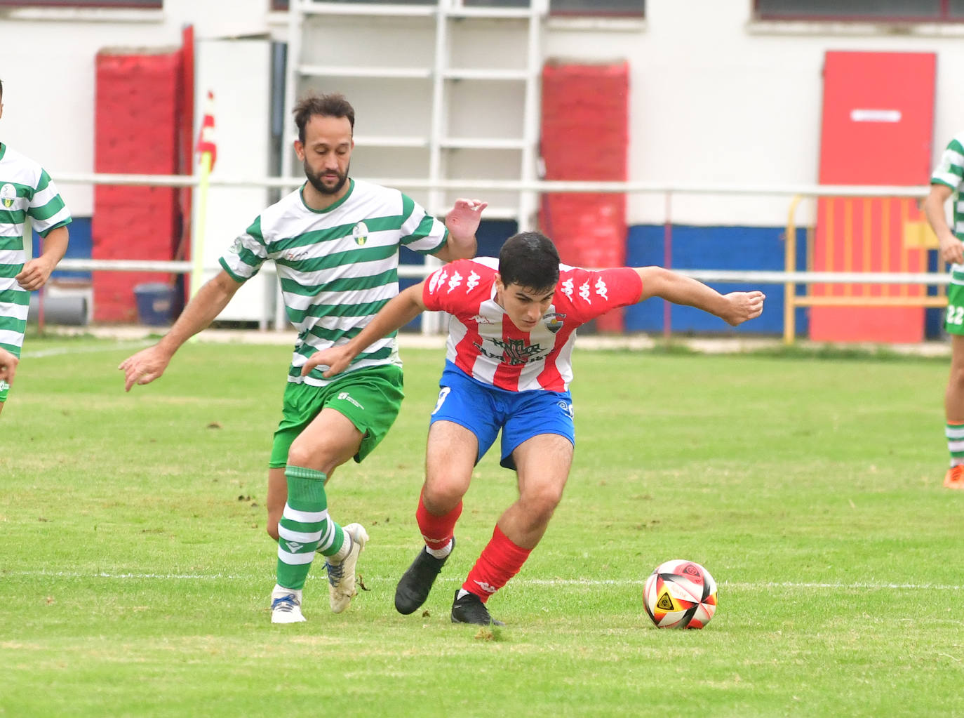 Imágenes del partido del Atlético Tordesillas contra La Virgen del Camino