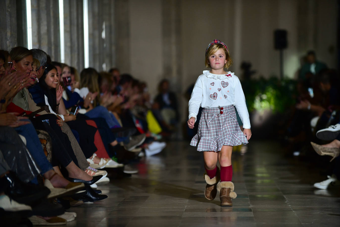 El desfile MoVa celebrado en el Patio Herreriano, en imágenes