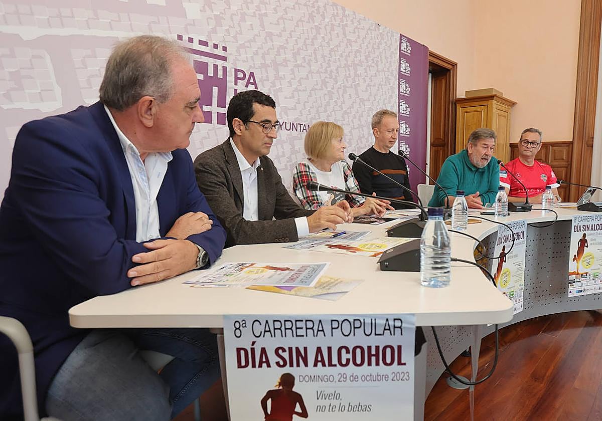 Presentación de la carrera del Día Sin Alcohol en el Ayuntamiento.