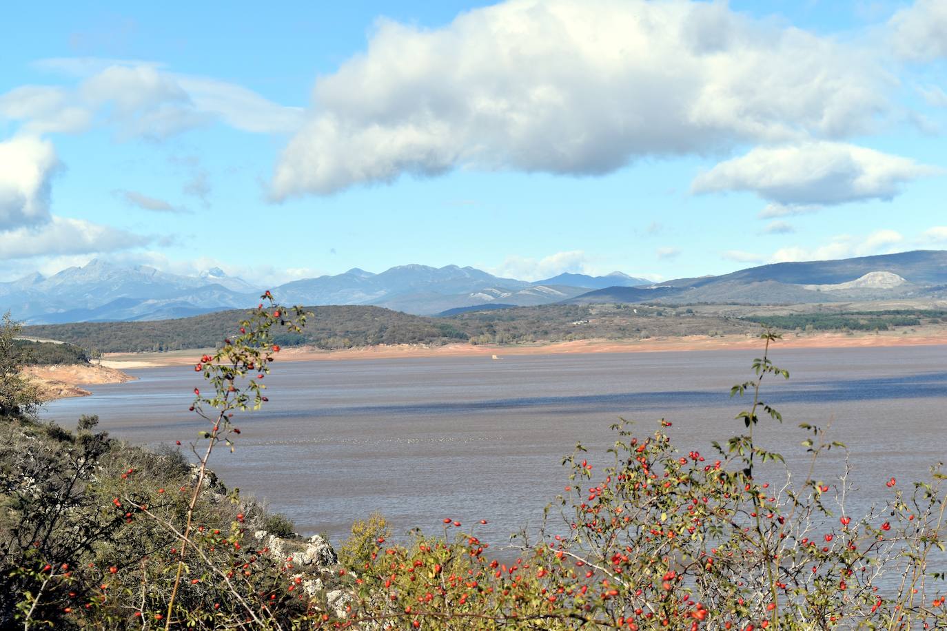 El embalse de Aguilar quiere recuperarse de la sequía