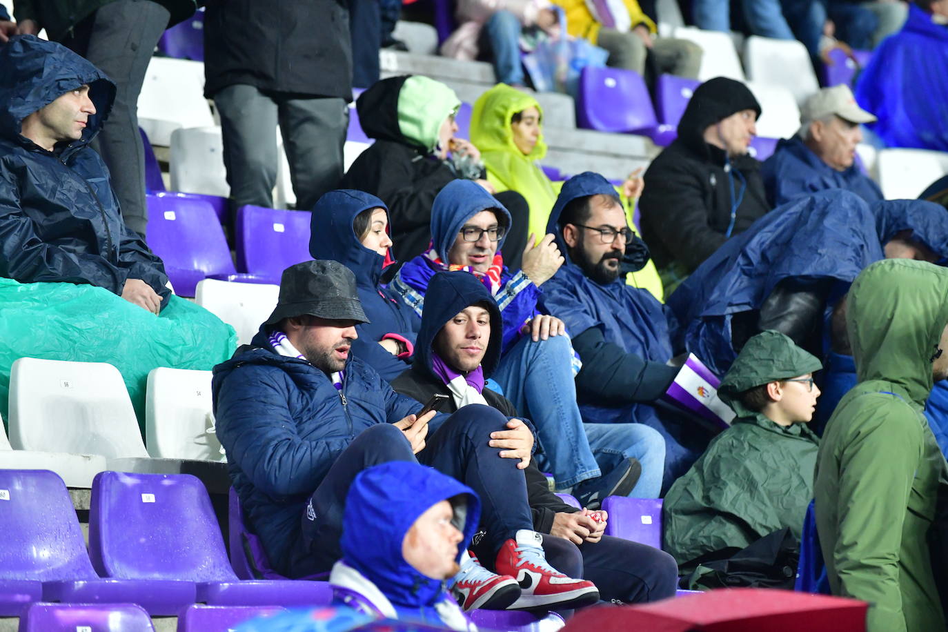 Búscate en las gradas del José Zorrilla (3 de 4)