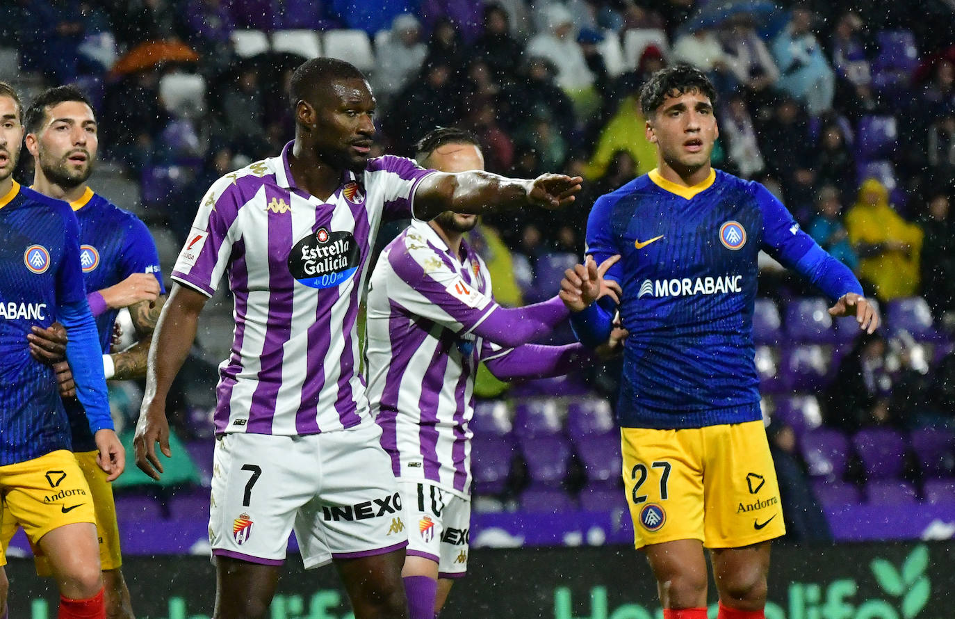 La victoria del Real Valladolid frente al Andorra, en imágenes