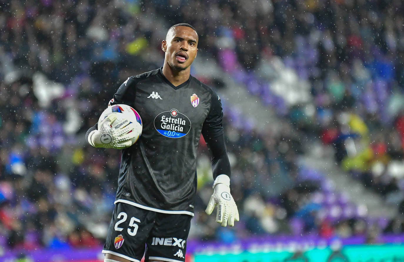 La victoria del Real Valladolid frente al Andorra, en imágenes