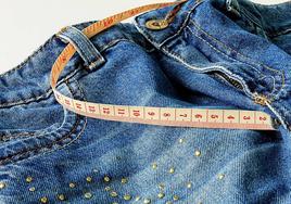 Cómo saber si un pantalón es de tu talla sin ponértelo