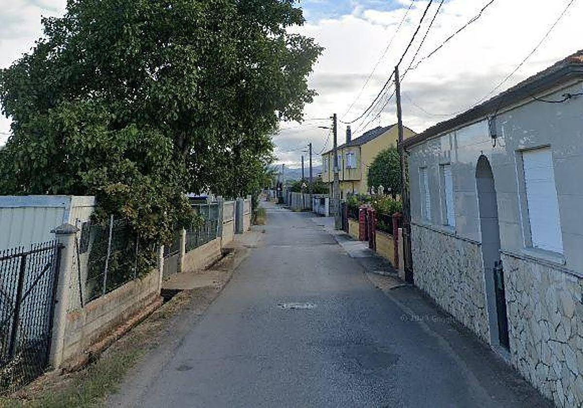 Un tramo de la calle San Esteban de Ponferrada, donde se produjeron los hechos.